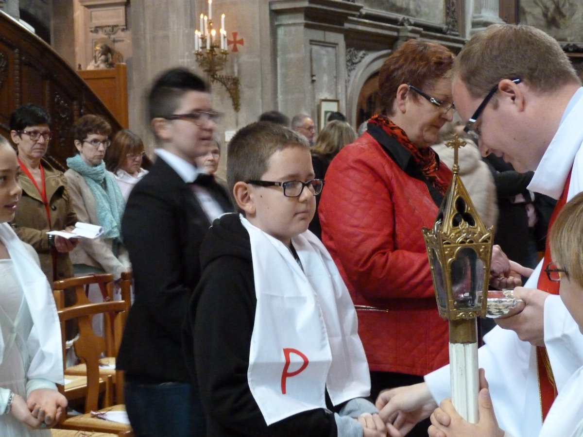 premieres communion st francois et cathedrale 080