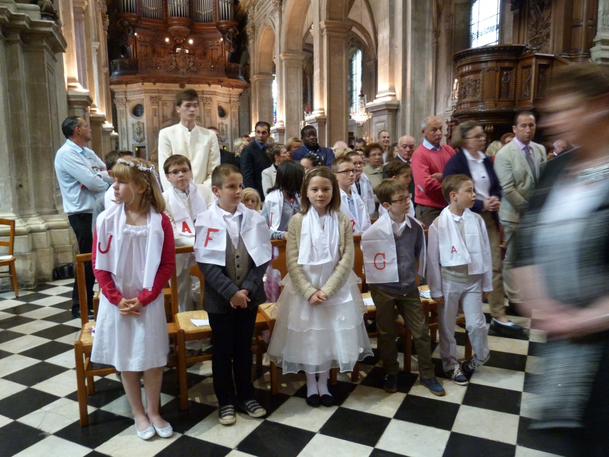 premieres communion st francois et cathedrale 095