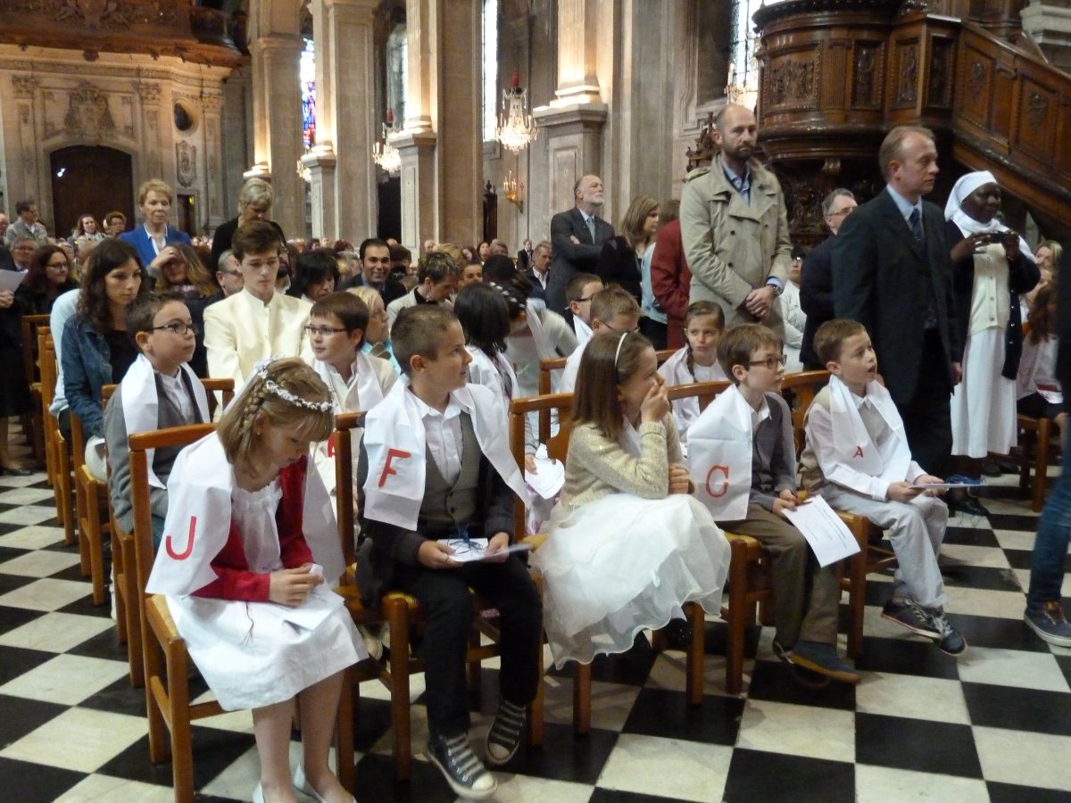 premieres communion st francois et cathedrale 096