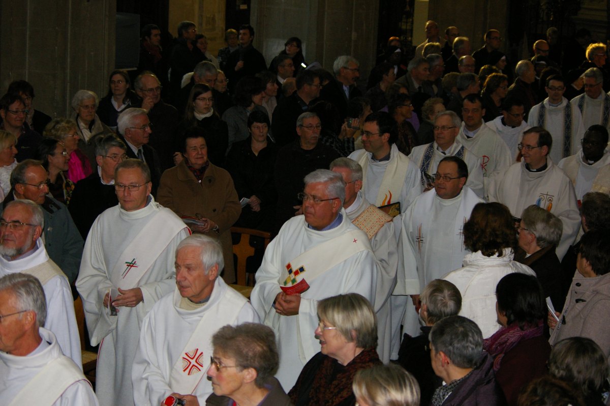 procession diacres