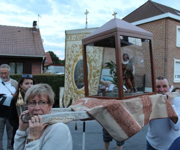 Procession du dimanche 10
