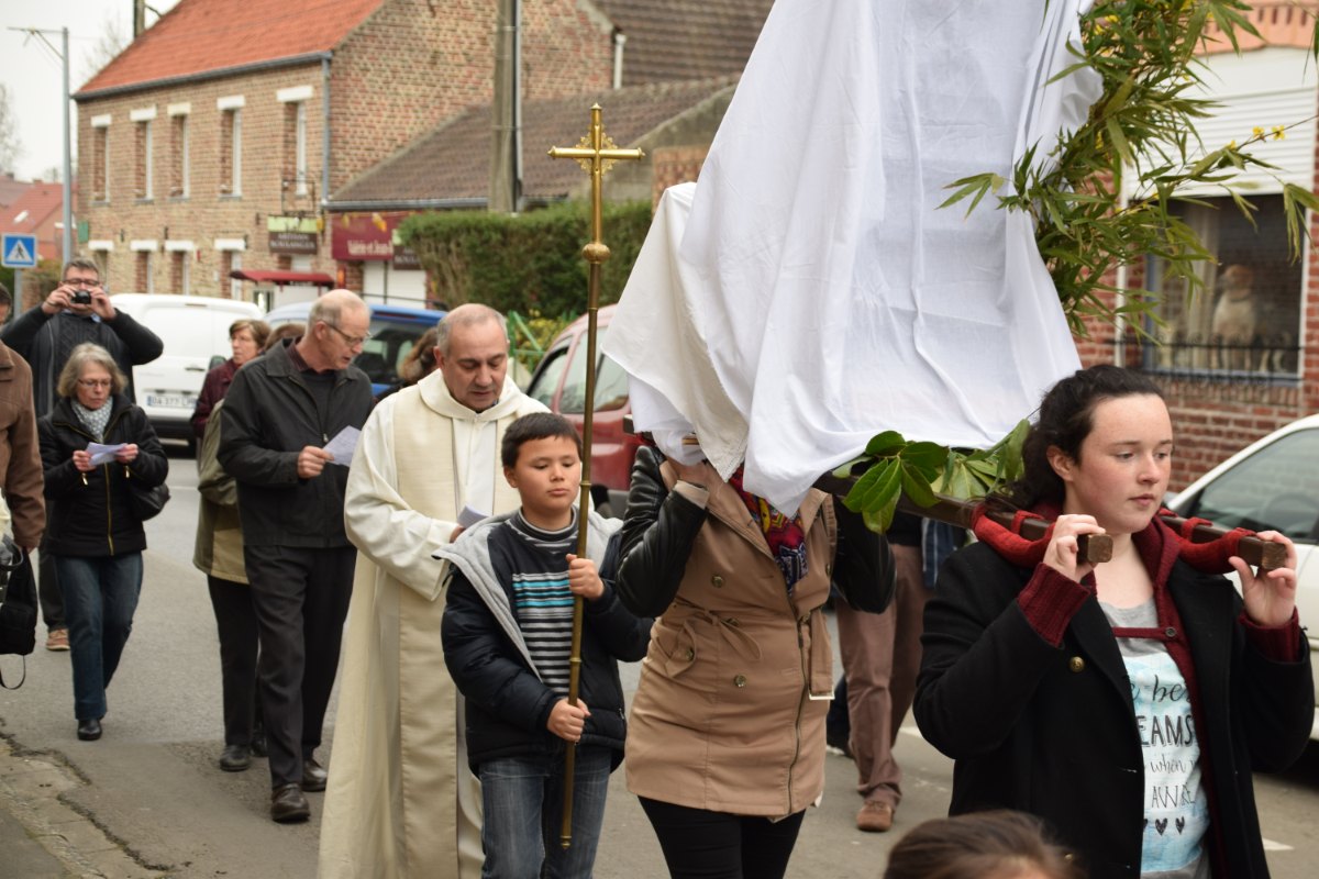 Procession icone Bon Pasteur 2 avr 2016 34