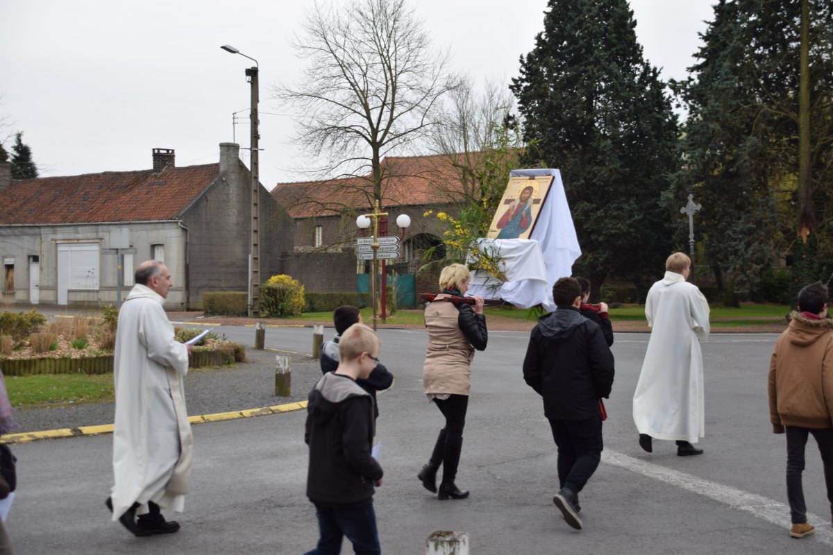 Procession icone Bon Pasteur 2 avr 2016 43