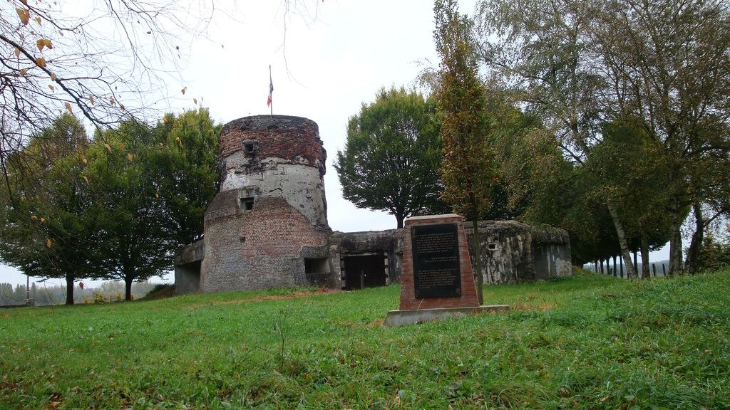 PV 1 Moulin memoorial du 43 RI