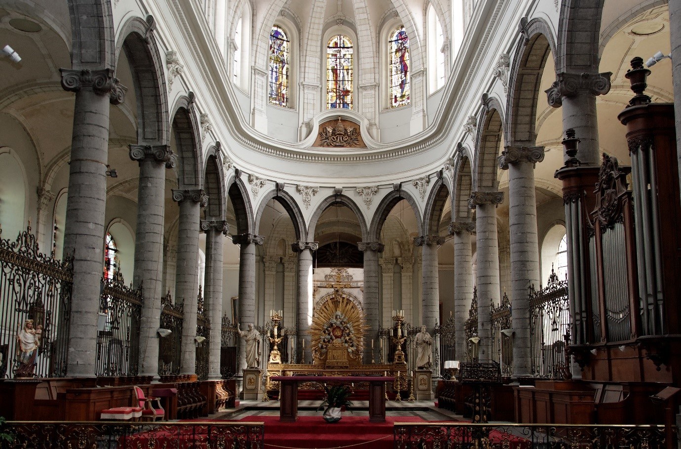 St-Pierre-Douai-sanctuaire
