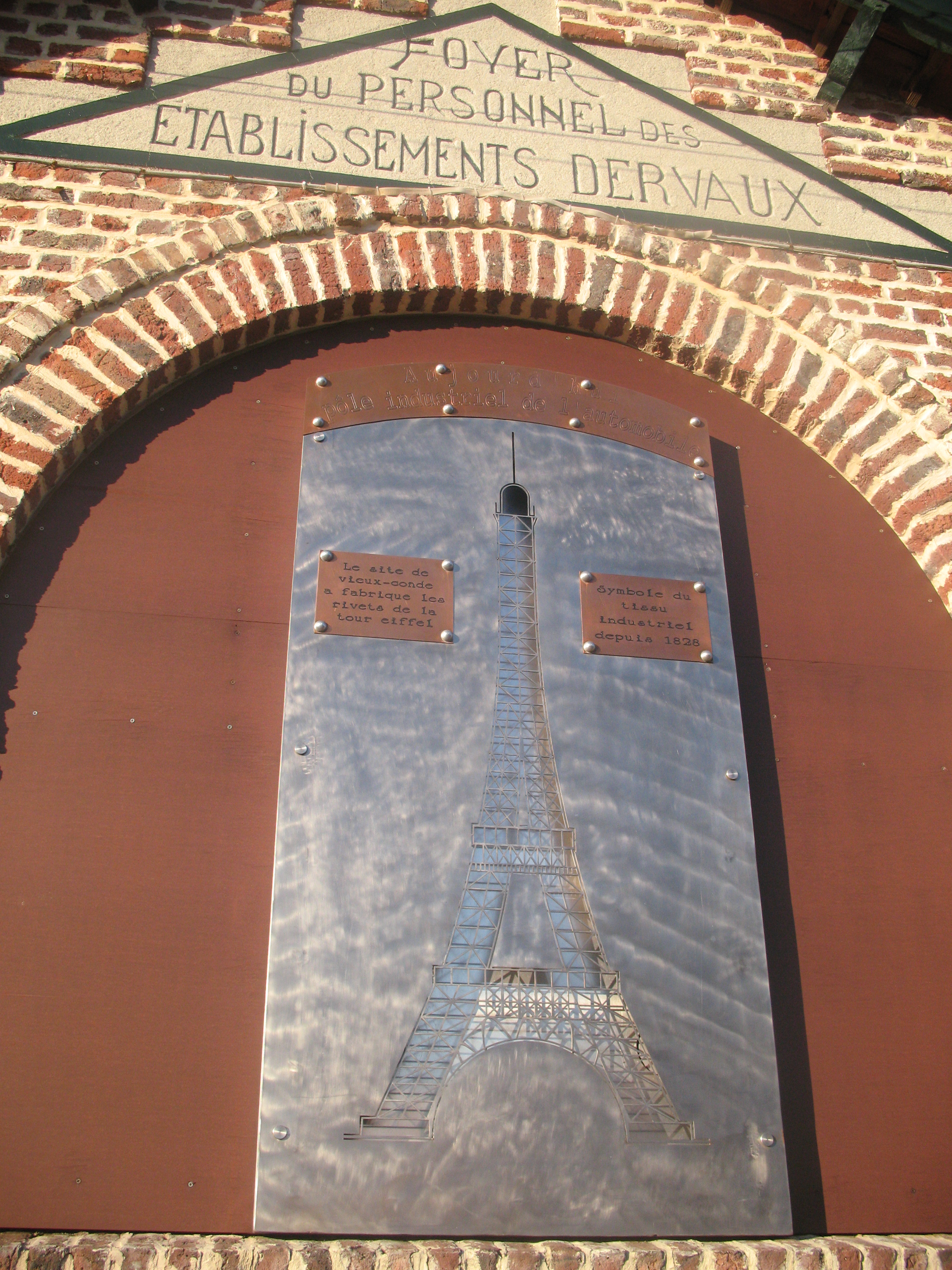 Vestige de l'Usine Dervaux qui  a fabriqué des rivets pour la Tour Eiffel